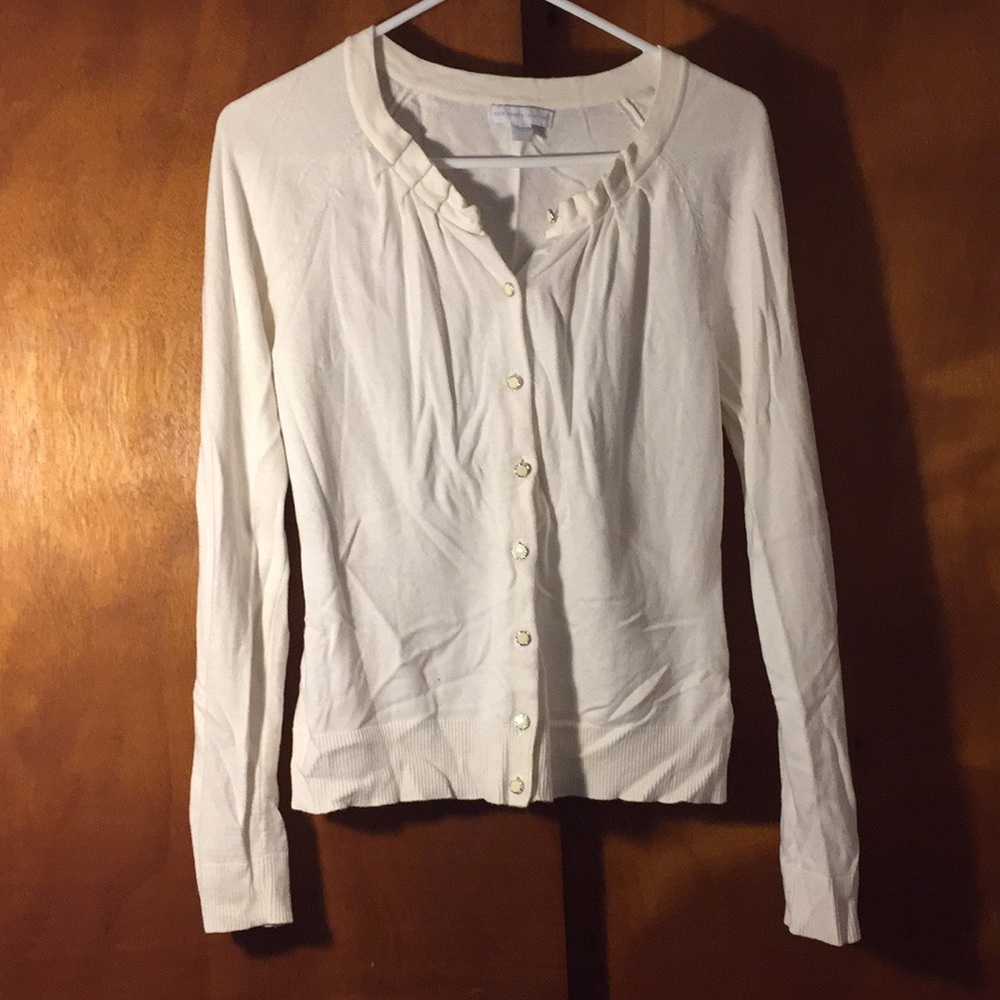 New York & Company M ocardigan sweater